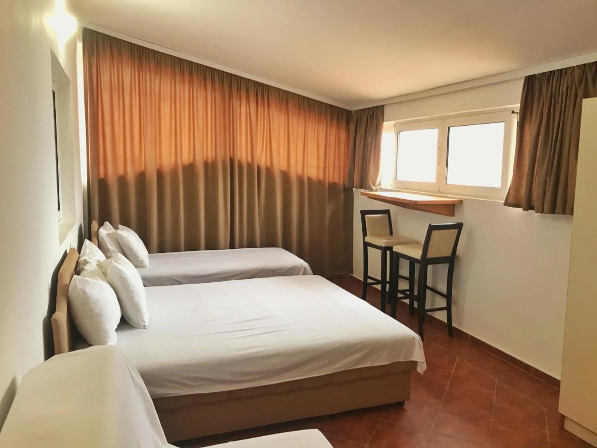 Apartmani Lasta Dobra Voda Esterno foto